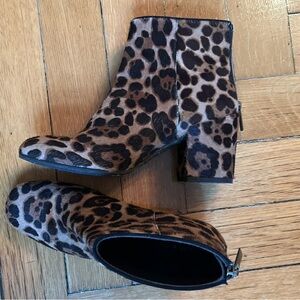 Stuart Weitzman Calf Hair Leopard Bootie; size 6; EUC!